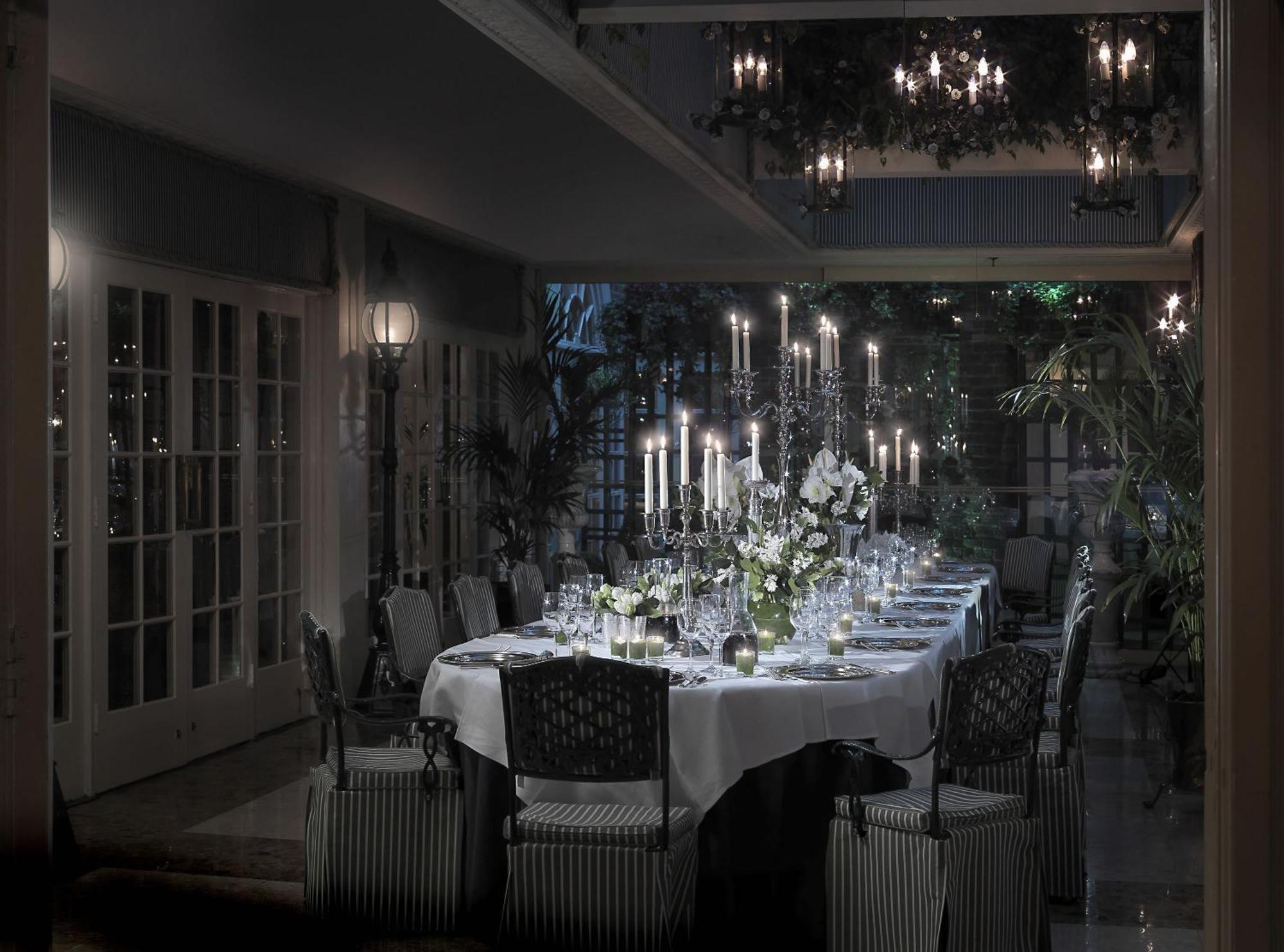 The Chesterfield Mayfair London Exterior photo