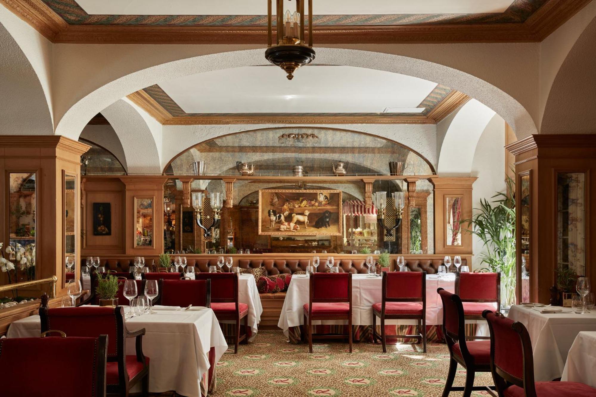 The Chesterfield Mayfair London Exterior photo