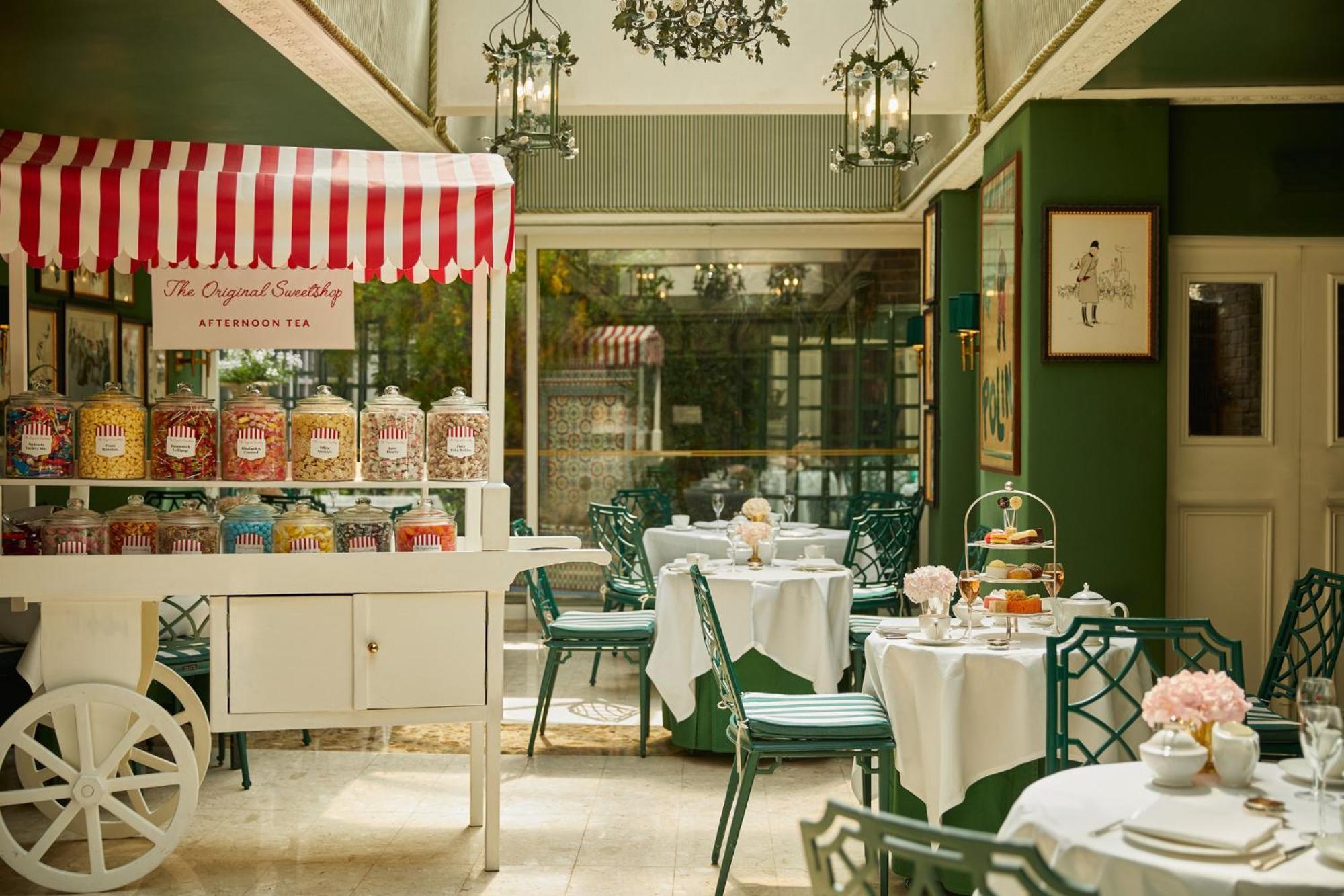 The Chesterfield Mayfair London Exterior photo